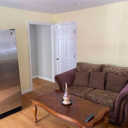 Sunny One Bedroom In Historic Downtown Dover Buitenkant foto